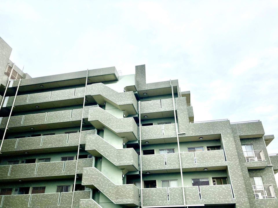 シャッター修理で家も心も守る！その重要性と方法を徹底解説